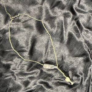 Wine Necklace in Golf